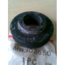 MB303650 BUSHING LASTİK BURÇ TAKOZ